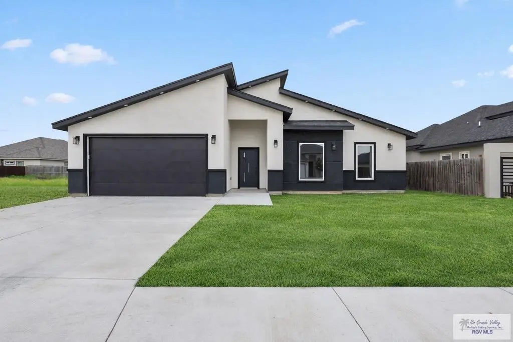 6971 Heritage Oak Dr, BROWNSVILLE