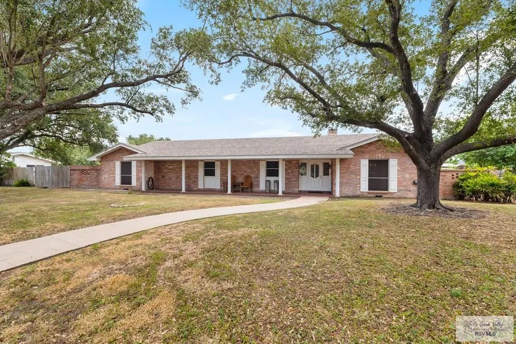 370 E Rivers Ave., RAYMONDVILLE