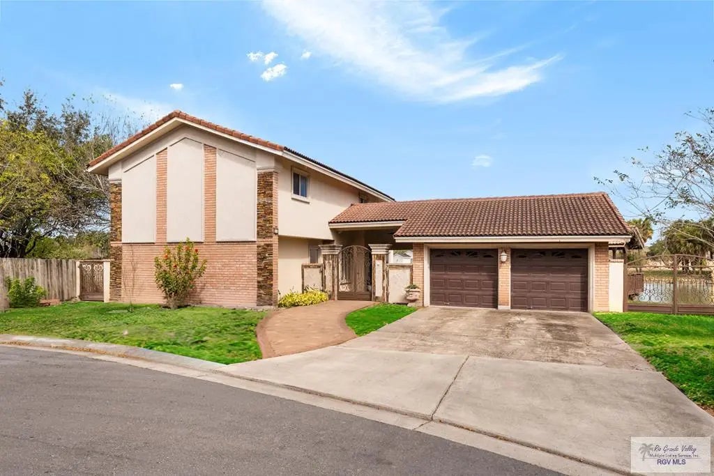 84 Arien Ct., BROWNSVILLE