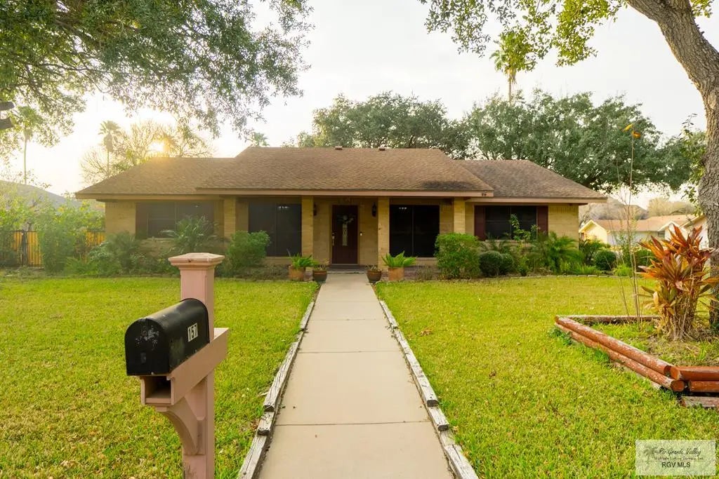 157 Palm Valley Dr W, HARLINGEN