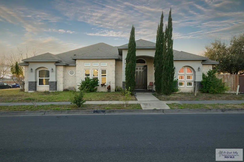 9600 Lake Concordia Ct., LOS FRESNOS