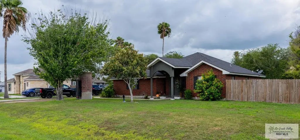 5910 Queen Sago Dr, HARLINGEN