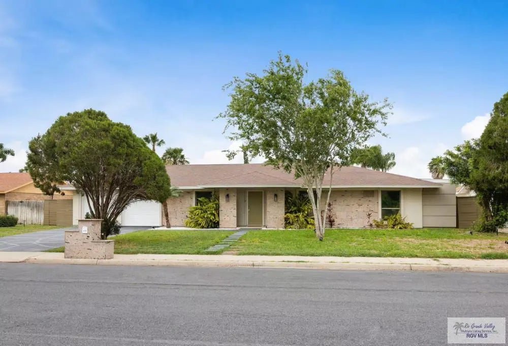 167 Shoreline Dr., BROWNSVILLE