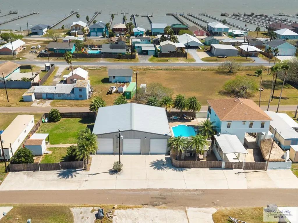 422 White St., PORT MANSFIELD