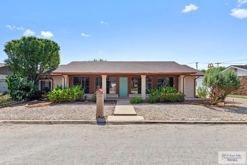 1925 Loquat Dr., HARLINGEN