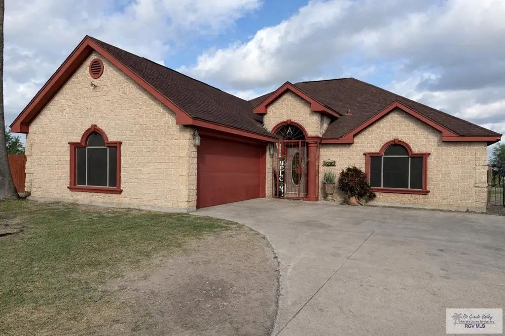 1306 Dove Ln, LA VILLA