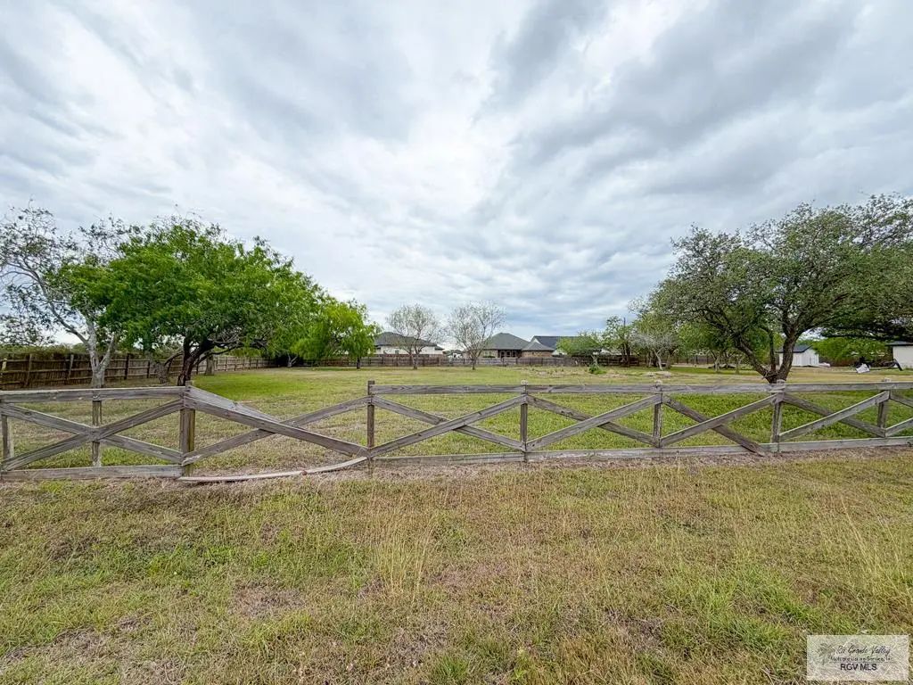 2607 N 20 1/2 St, HARLINGEN