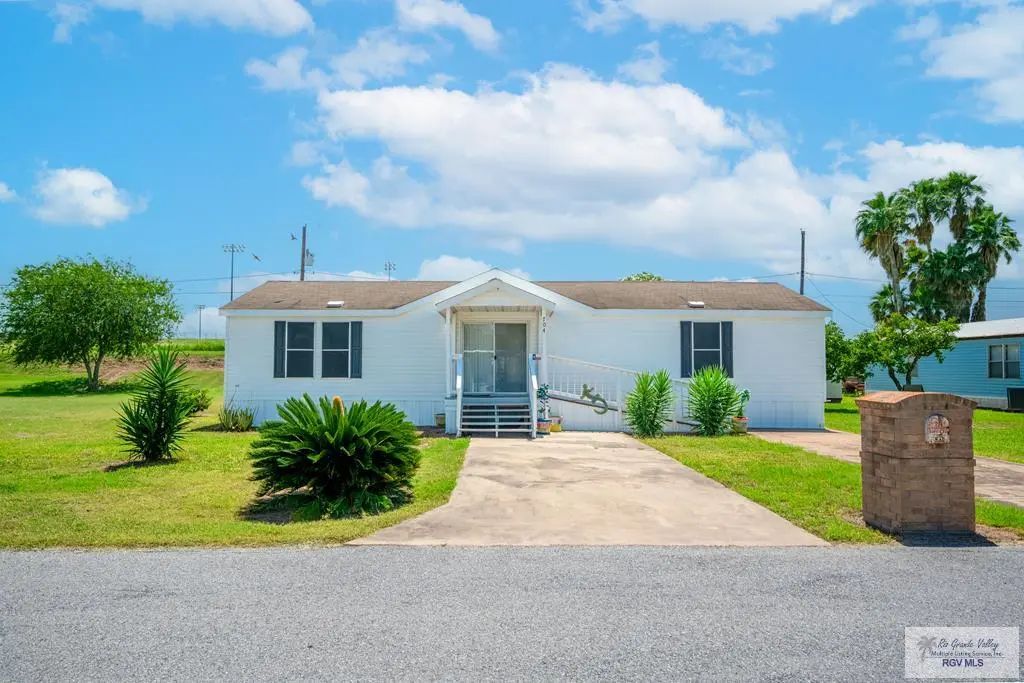 704 E Palmera Dr. Lots 22 And 23, LA FERIA