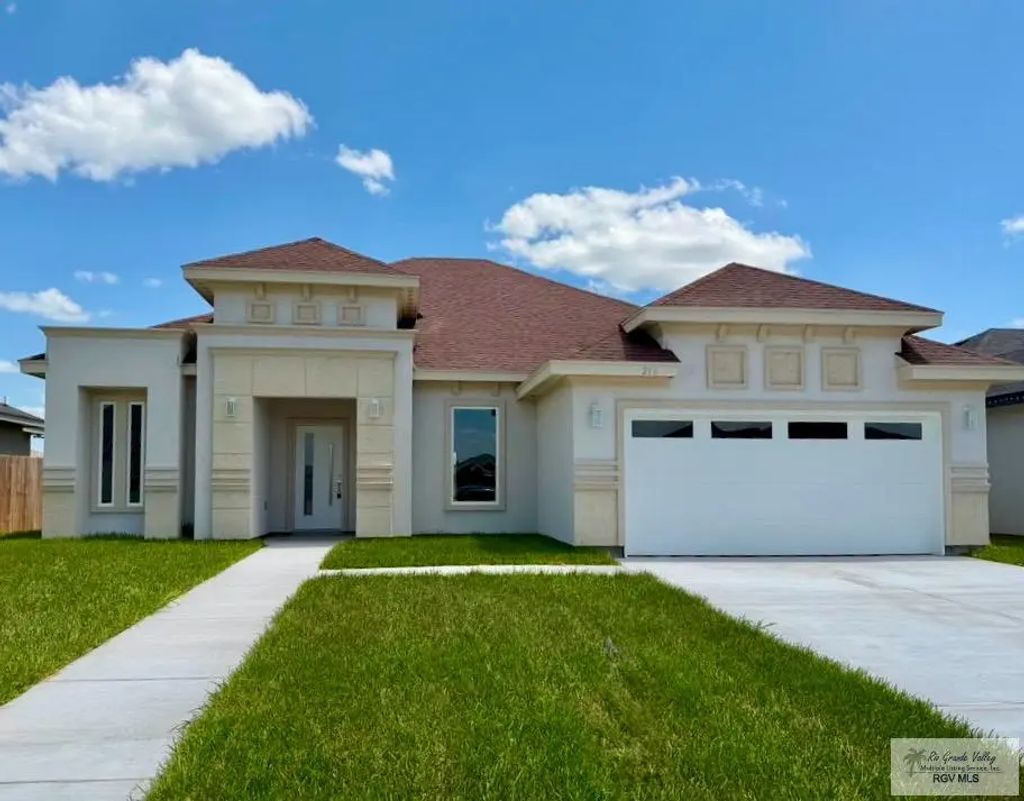 214 Hope Dr., LA FERIA