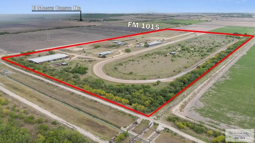 22100 N Fm 1015, EDCOUCH