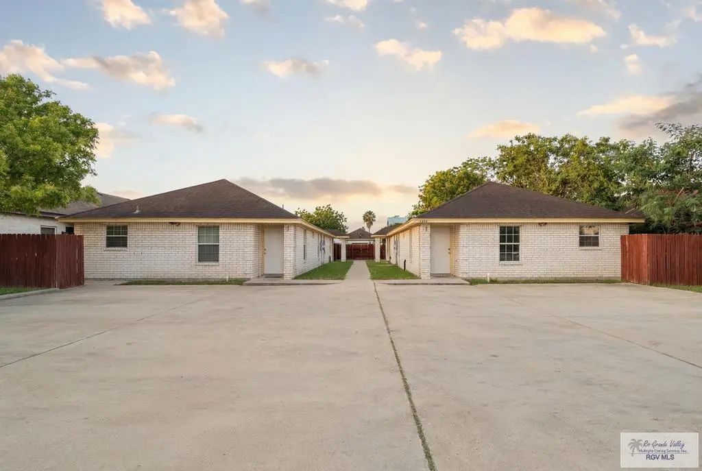 85 Galonsky St., BROWNSVILLE