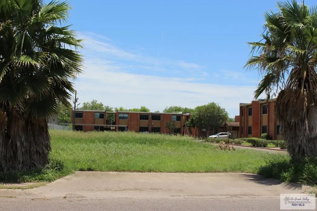 325 Lozano St, HARLINGEN