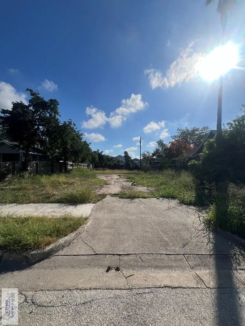 417 E St Francis St. 11, BROWNSVILLE