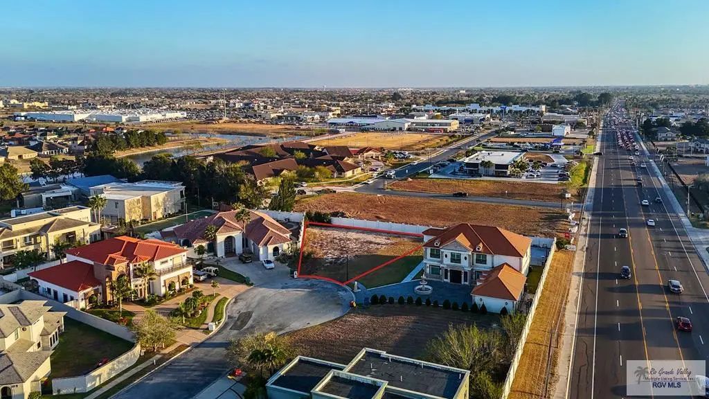 Emerald Valley Blvd., BROWNSVILLE