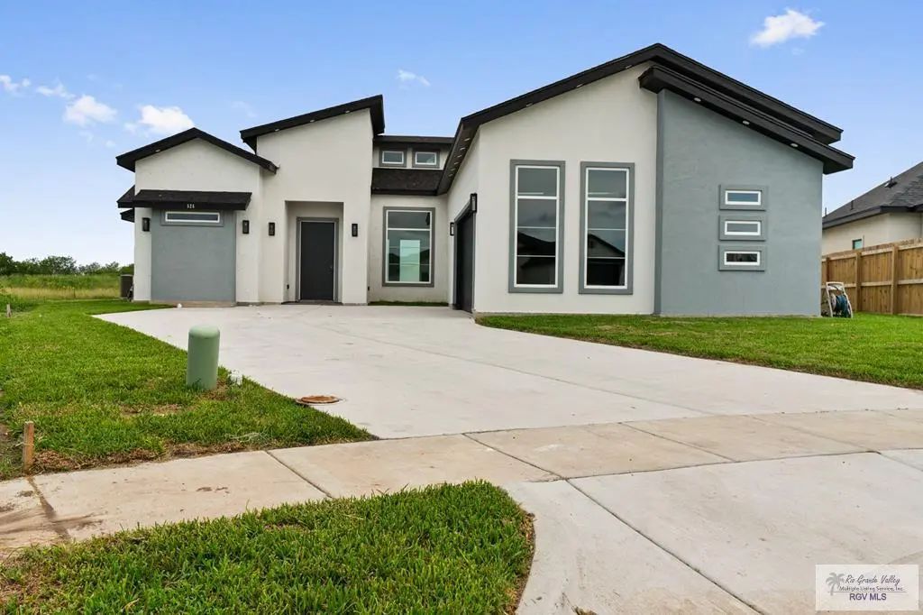 526 Oriole Dr, LOS FRESNOS