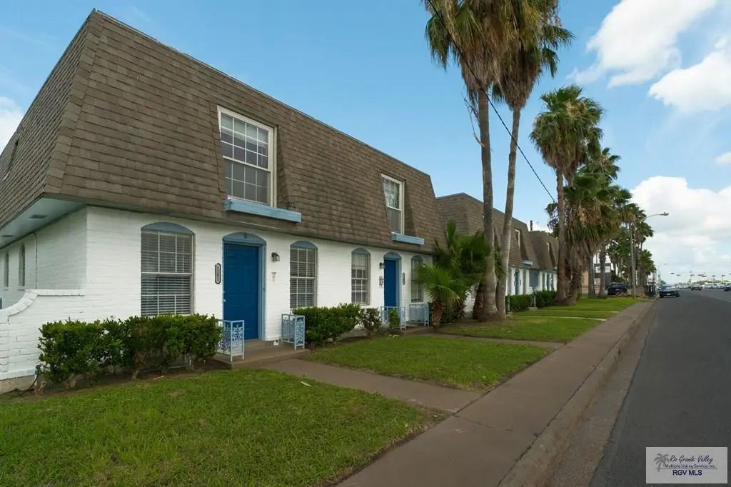1201 N 77 Sunshine Strip, HARLINGEN