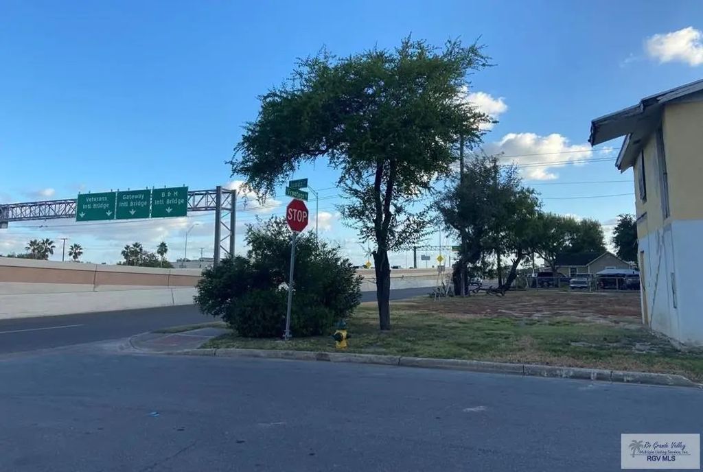 24 Juarez St 3, BROWNSVILLE