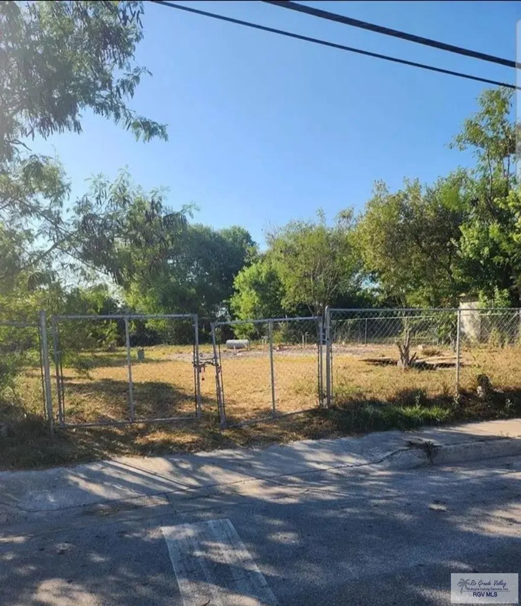 133 Midway Dr., BROWNSVILLE