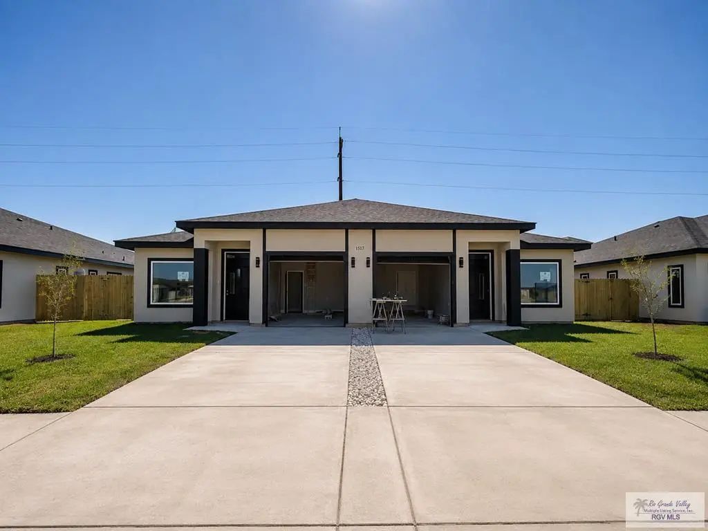 1517 Strawberry Cir, BROWNSVILLE