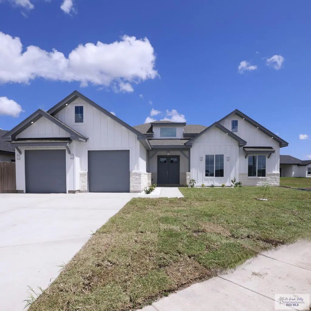 525 Eagle Dr., LOS FRESNOS