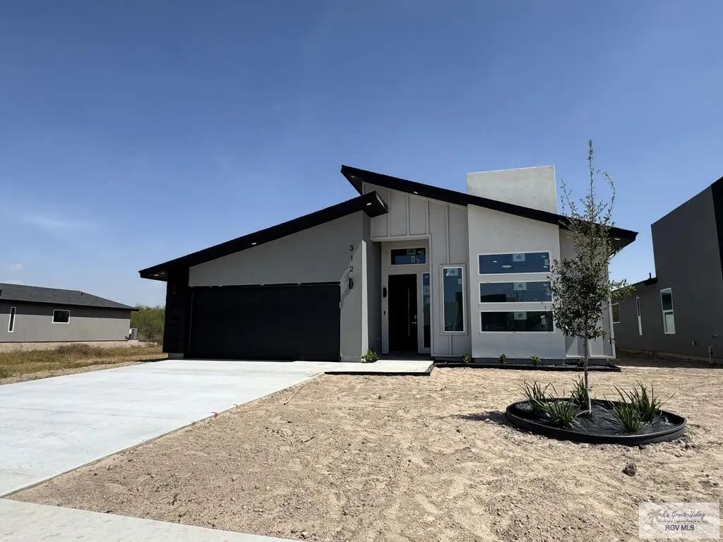 312 Liberty Cir, SAN BENITO