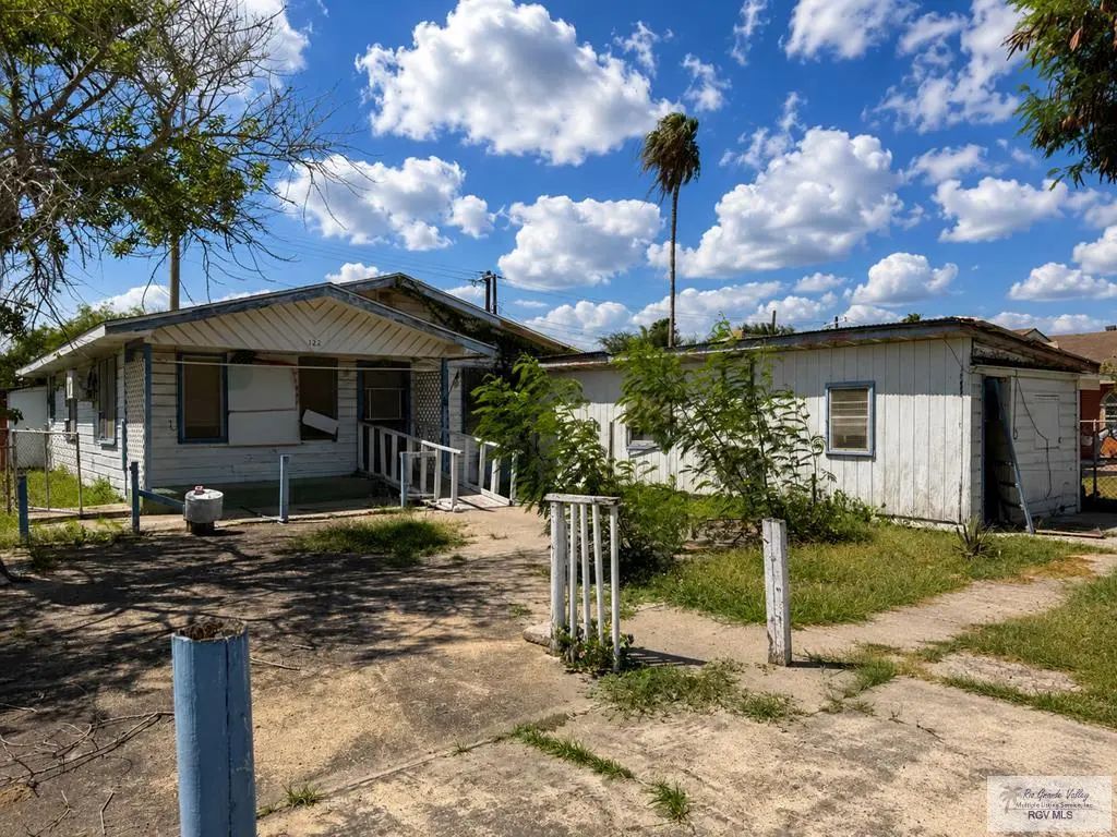 122 W Adams St., PORT ISABEL