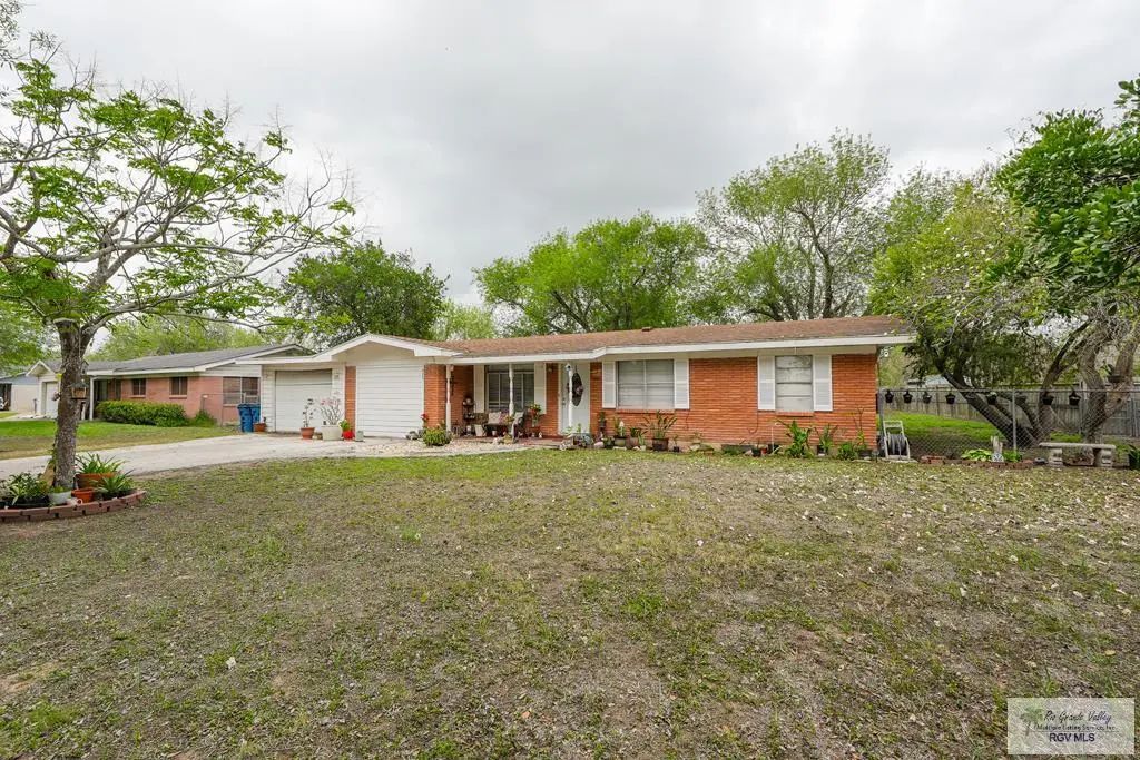 425 Reynolds Dr, RIO HONDO