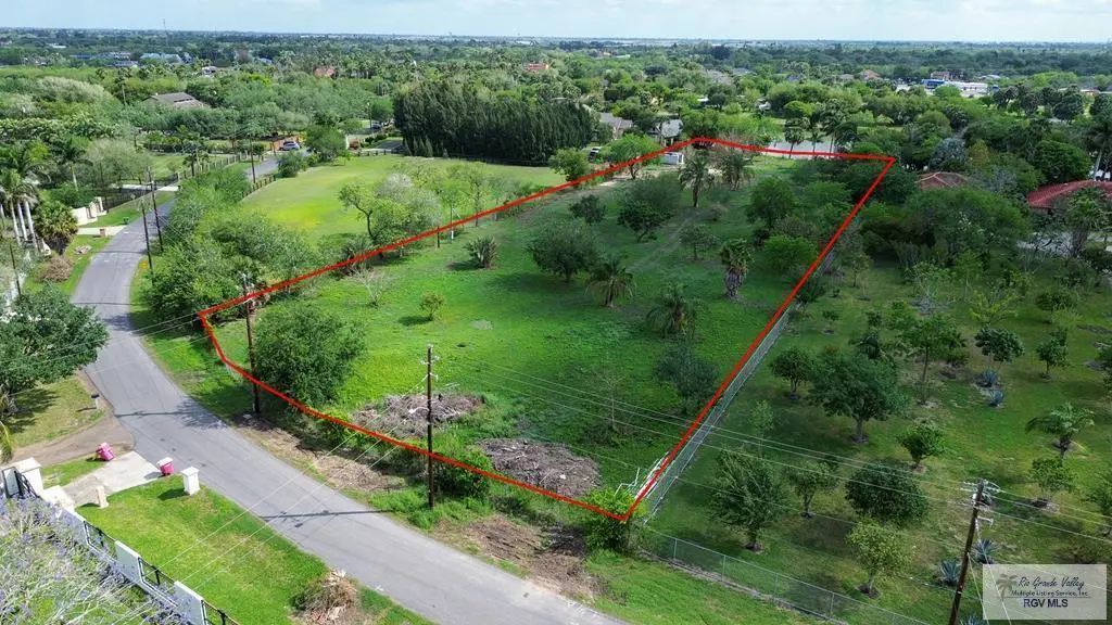 515 Acacia Lake Dr., BROWNSVILLE