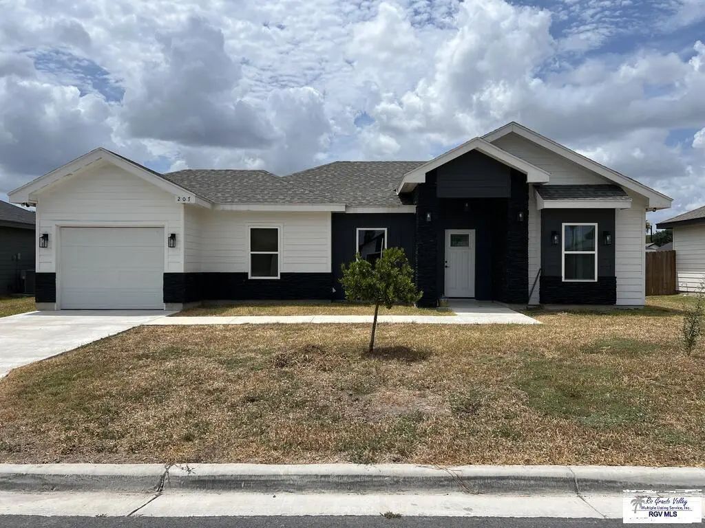 207 N Drift St, LA FERIA