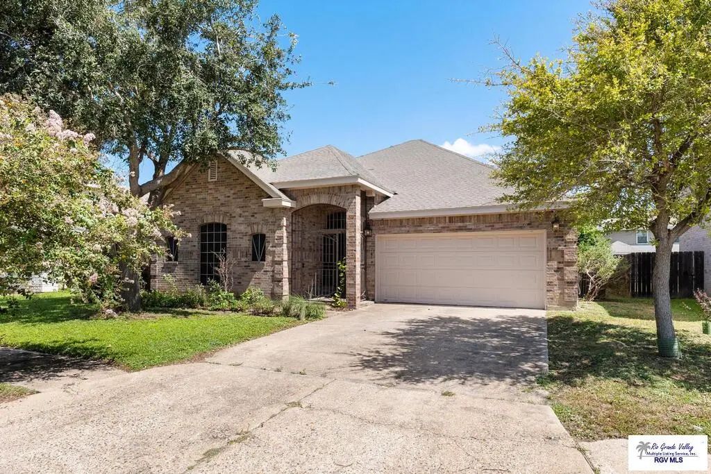 3706 Falcon Dr., MISSION