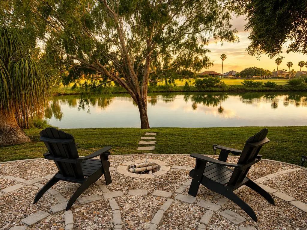 32 Lakewood Dr., LAGUNA VISTA