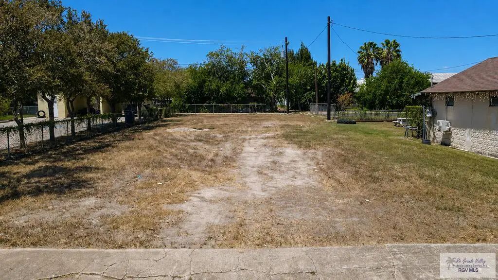 S Travis St., SAN BENITO
