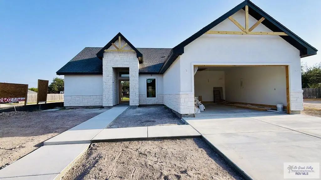 2602 S Gartuck Circle, HARLINGEN