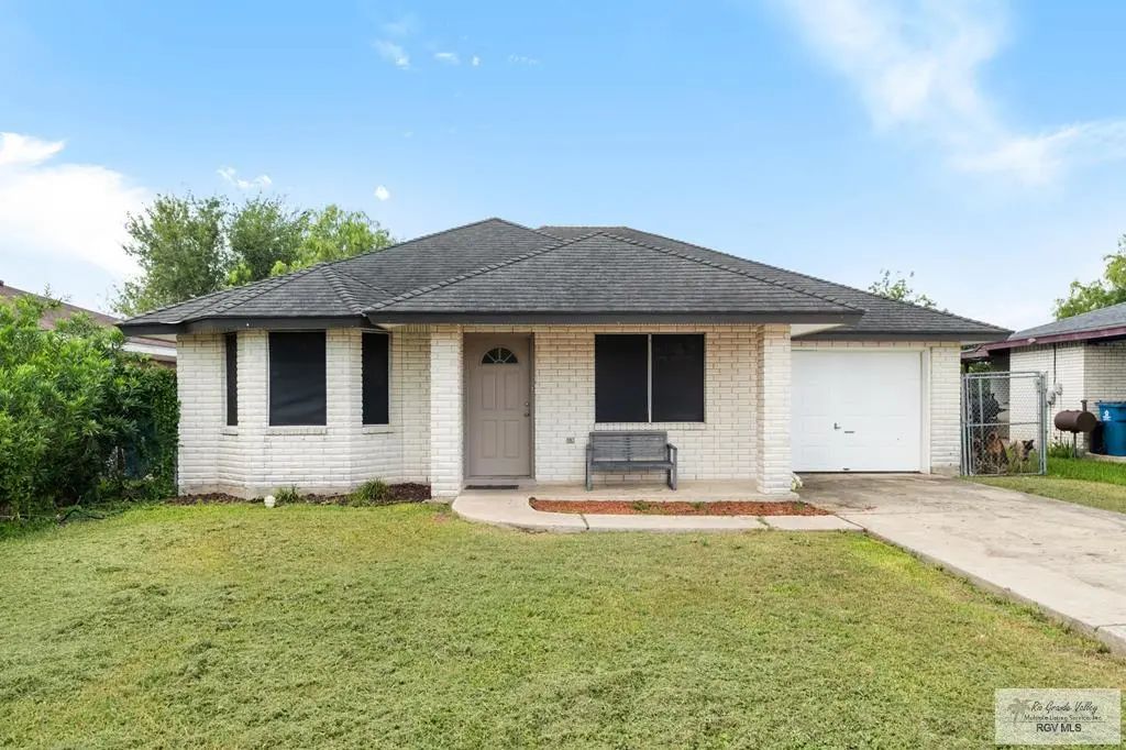 106 E 10th St., LOS FRESNOS