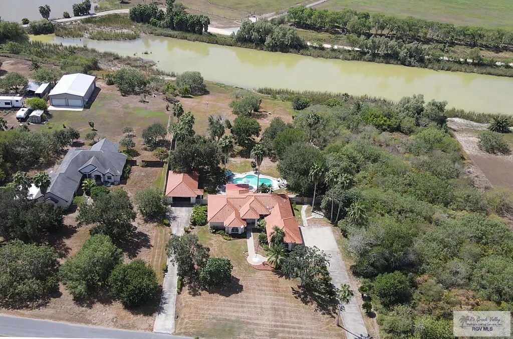39574 Palm Dr., BAYVIEW