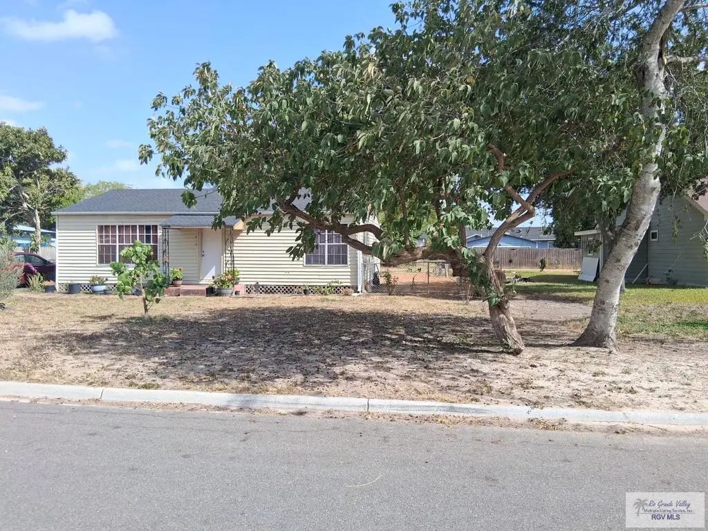 410 Mesquite St., RIO HONDO