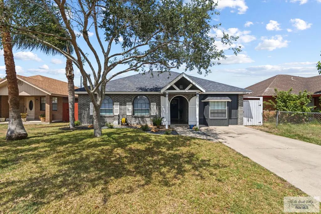 309 E 10th St., LOS FRESNOS