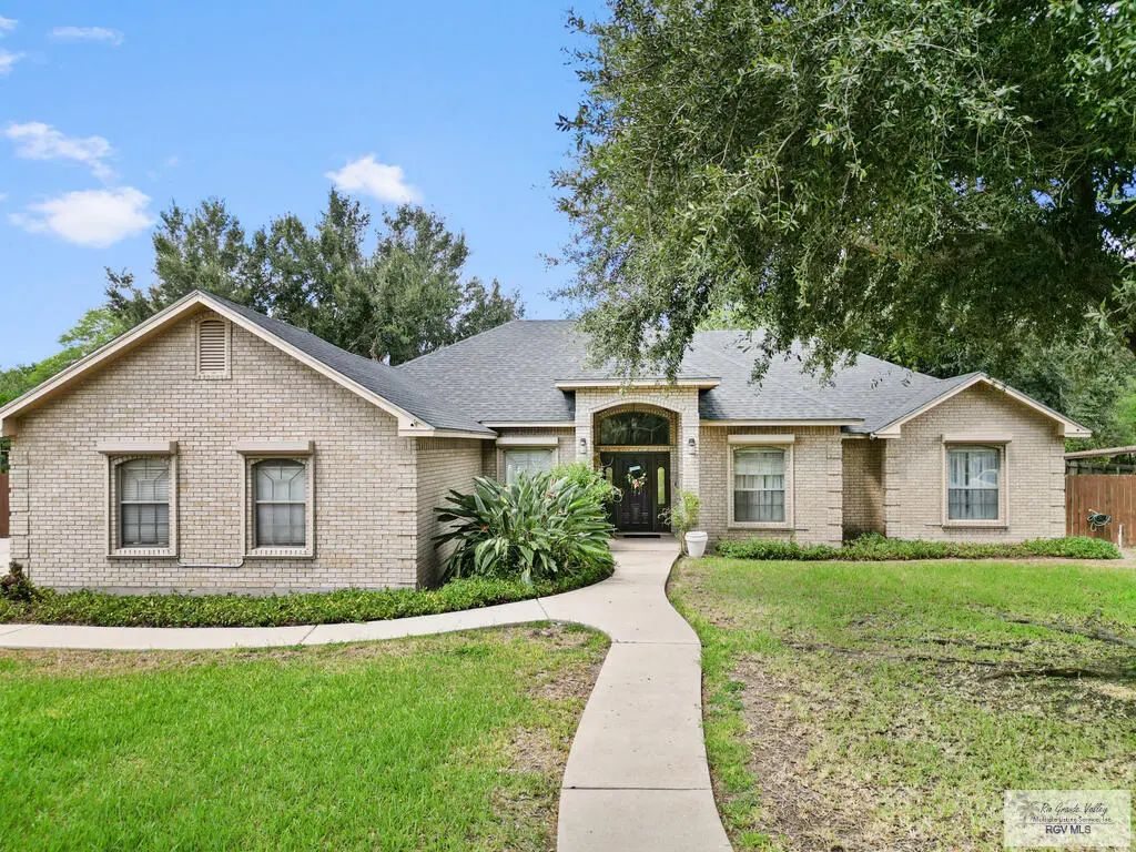 33160 Cuates Vista Ct., LOS FRESNOS