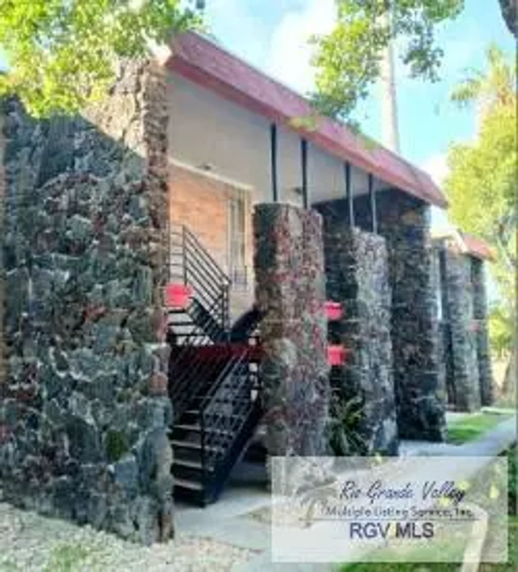 1944 W University Blvd. 7e, BROWNSVILLE