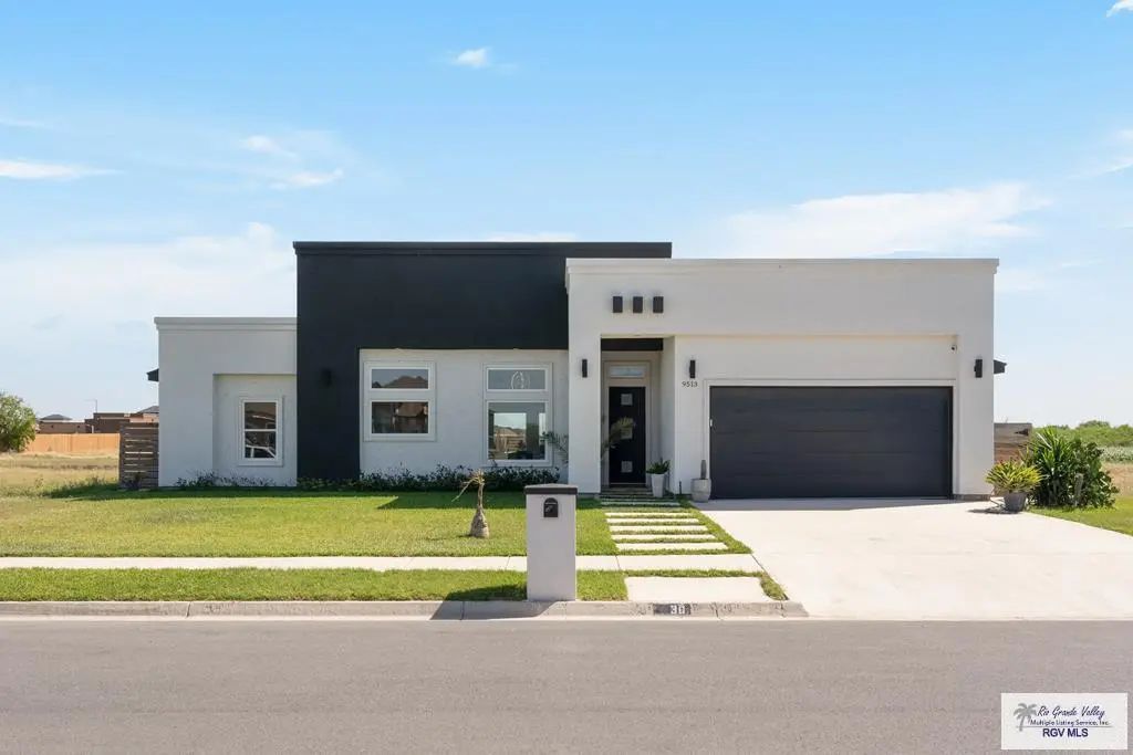 9513 Lake John, LOS FRESNOS