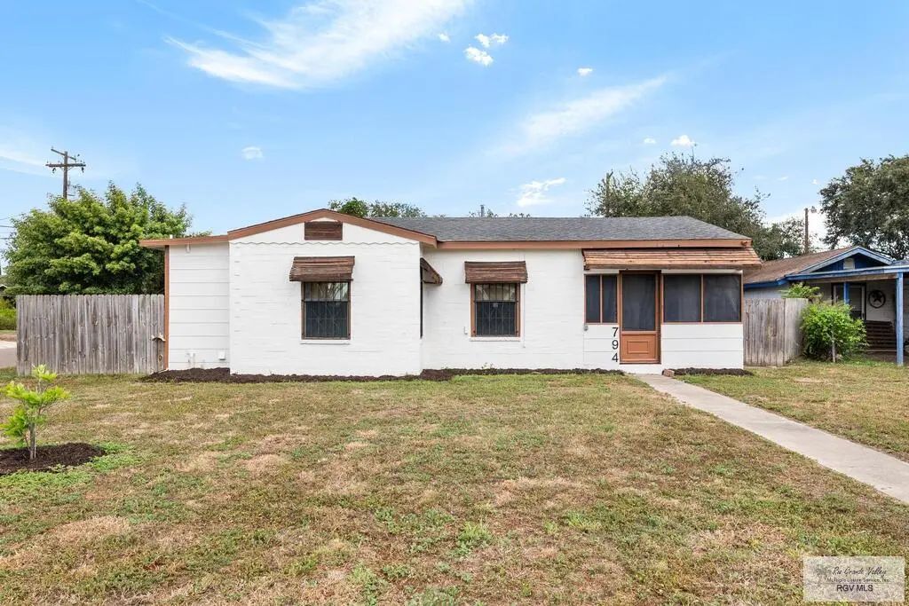 794 W Gem Ave., RAYMONDVILLE