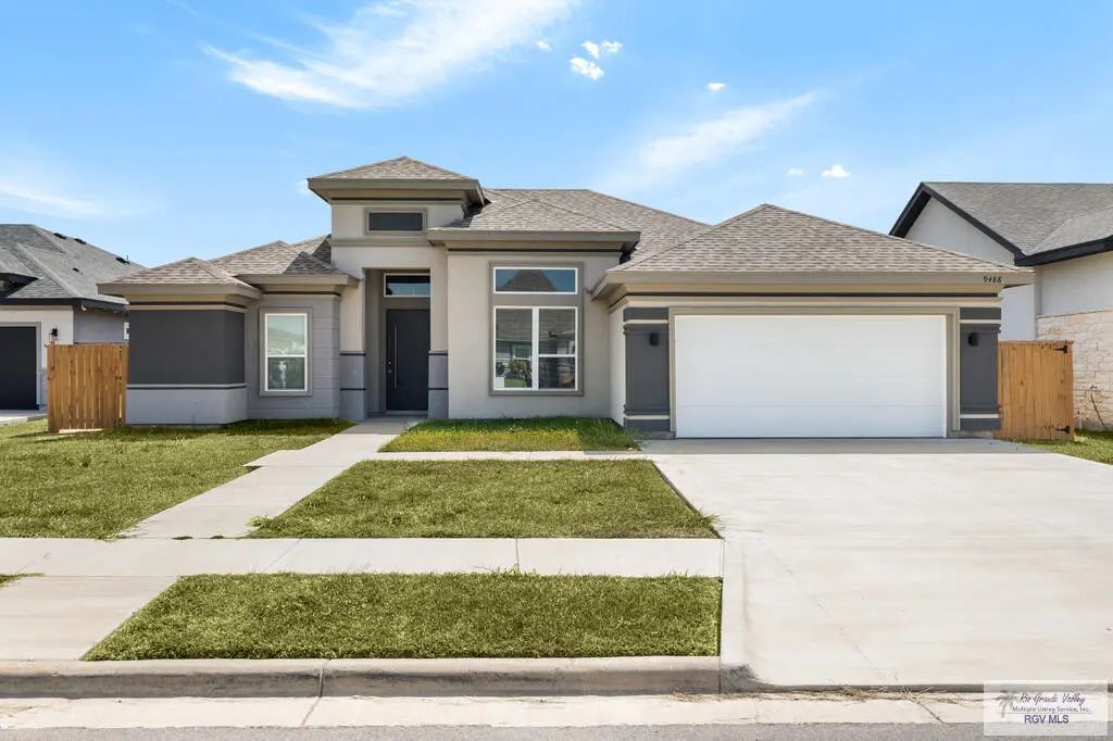 9488 Queen Palm, LOS FRESNOS