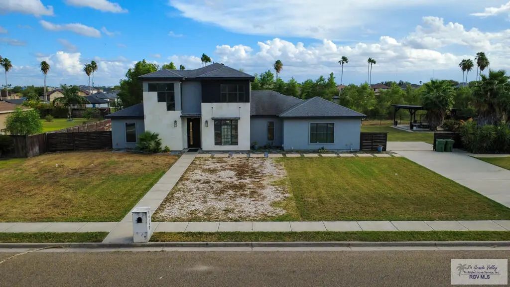 14112 El Caribe Circle North, LA FERIA