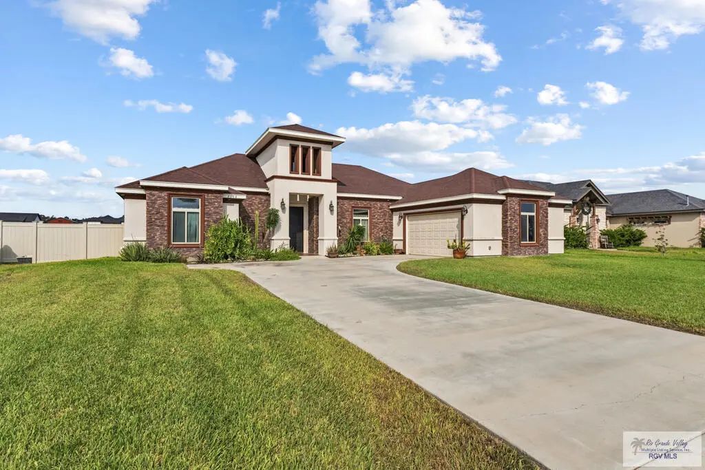 2106 Thacker Lane, HARLINGEN