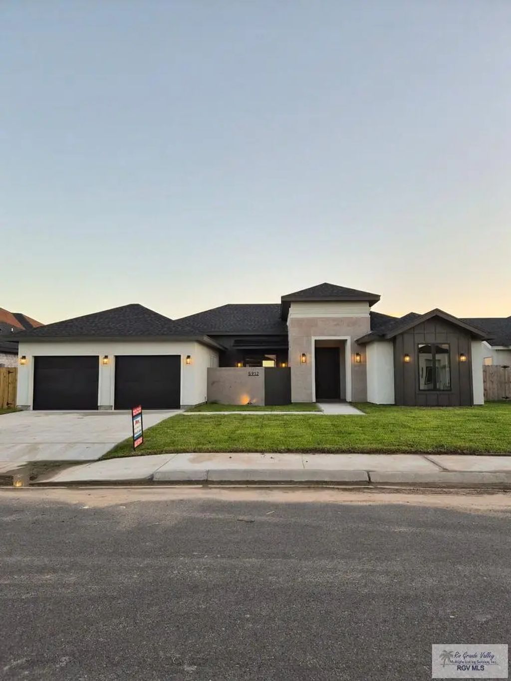 5912 Willow Palm Court, BROWNSVILLE