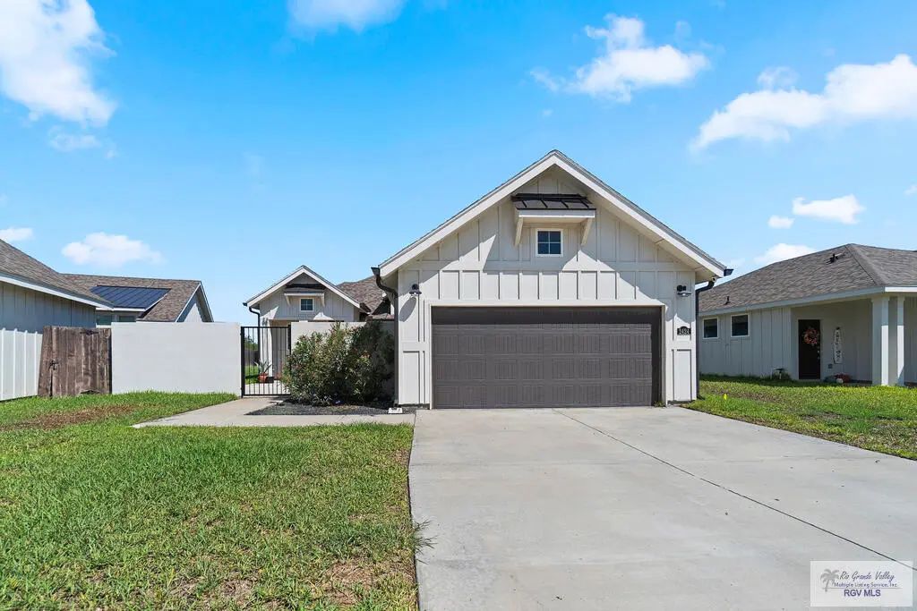 2424 Grove Ln, BROWNSVILLE