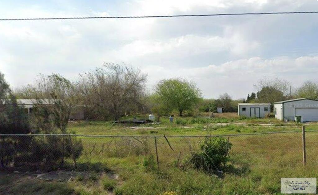 27828 Kubiski Rd., La Feria