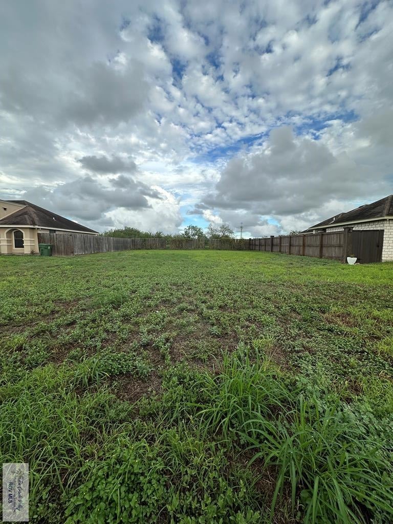 7441 Florida Pine St., Brownsville