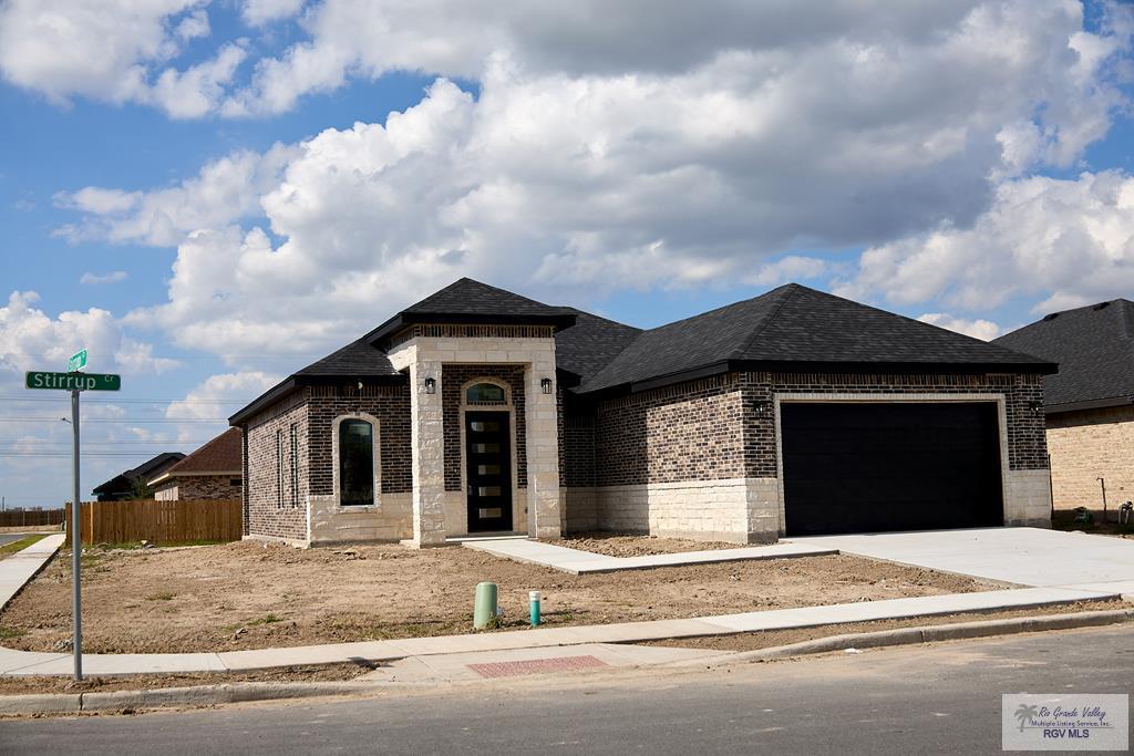 1705 Stirrup Cir, San Benito