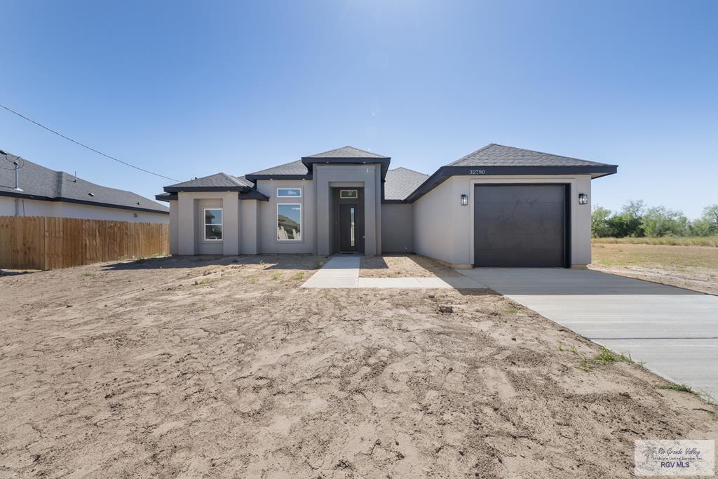 32790 Nayeli St, Los Fresnos